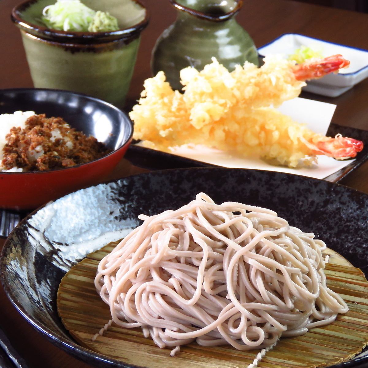 Please enjoy our proud soba and set meals.