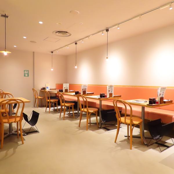 [Great location directly connected to Odori subway station!] Directly connected to the station, it's easy to access and safe even on rainy days ☆ The restaurant has a total of 58 seats and is spacious and open! It can be used for a wide range of purposes, from small to large parties, such as large banquets, girls' parties, and moms' parties ♪ Course meals are available from 2,800 yen! The restaurant can also be rented out for parties of 20 or more! Please feel free to contact us anytime ♪