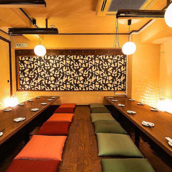[Completely private rooms of all sizes] Separated by walls, so perfect for small parties or dates ★ A space to talk after a drink after work ◎ How about an all-you-can-drink experience in a completely private room? Shochu, Japanese sake, plum wine , cocktails and a full range of content! Just a 2-minute walk from Shinbashi Station, our restaurant has excellent access and offers private rooms with sunken kotatsu tables depending on the number of people!