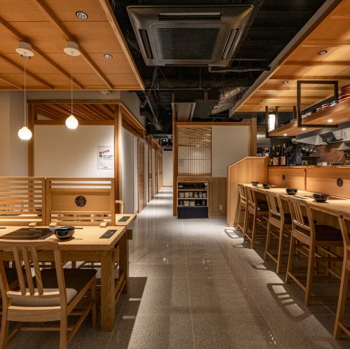 <p>【宴会】 忘新年会、歓送迎会、各種会社宴会、ご家族・ご友人とのお食事会、接待、デート、お1人様でのご利用など様々なシーンでご利用頂けます。ご希望・ご相談がある際はお気軽にお問い合わせください。【博多もつ鍋 前田屋】</p>