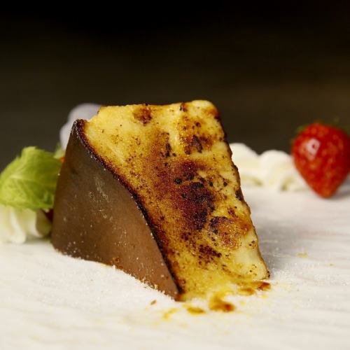 Brulee Basque Cheesecake