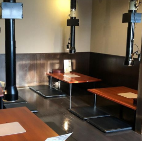 靴を脱いでゆっくりとお食事をお楽しみいただける座敷席のご用意もございます！少人数での宴会からお席を繋げて大人数での宴会も対応可能です◎様々なシーンでご利用いただけます！