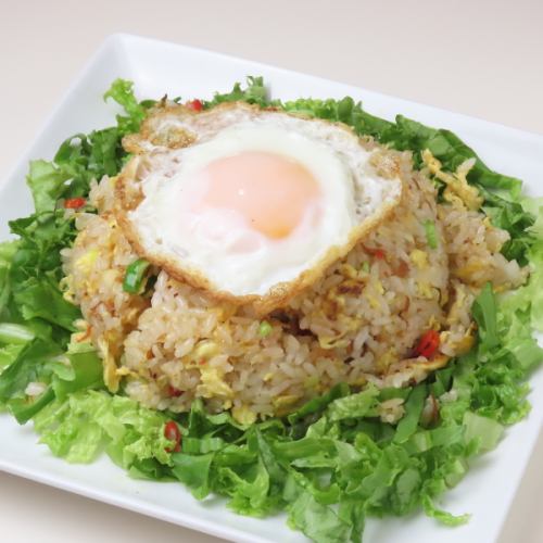 【海鮮たっぷり使用◎】海鮮にXO醤をたっぷり使用した海鮮XOみそ炒飯