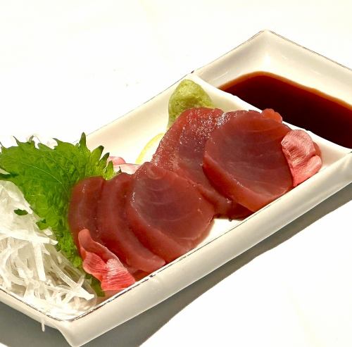 マグロのお刺身/Raw Tuna