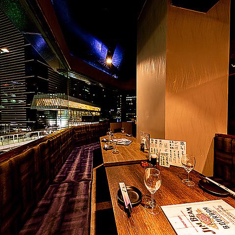 Private rooms for small groups can accommodate up to 2 people! Perfect for dates and entertainment♪