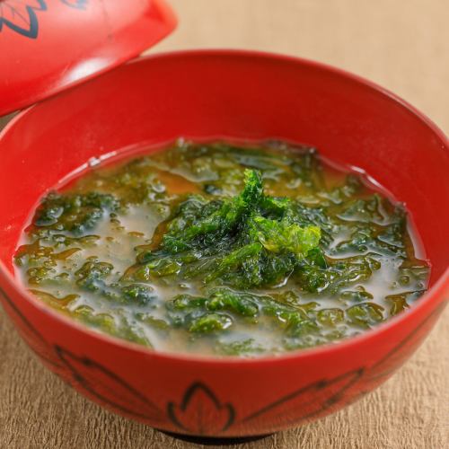紅湯（蛤蜊、海生菜）