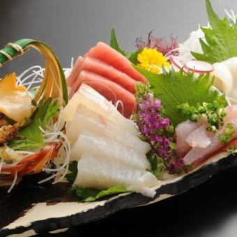 和牛ステーキやうなぎご飯など豪華料理満載！2.5H飲放付全9品「極上コース」7600円⇒6600円