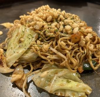 豚焼きそば(ソース、塩)