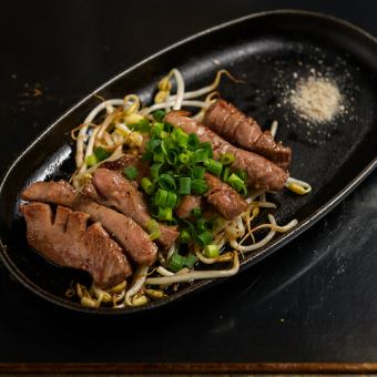 厚切り牛タン