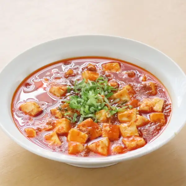 旨辛さがクセになる！山椒と唐辛子が効いた「自家製麻婆豆腐」