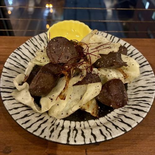 Hokkaido duck gizzard confit and sauteed cabbage
