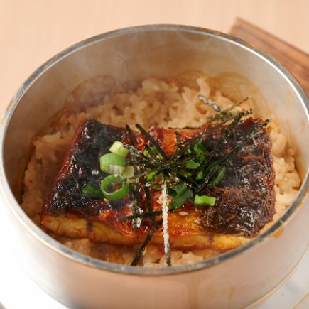 【豪華宴会コース】山形の芋煮・釜飯など全10品3時間飲み放題付き⇒5000円