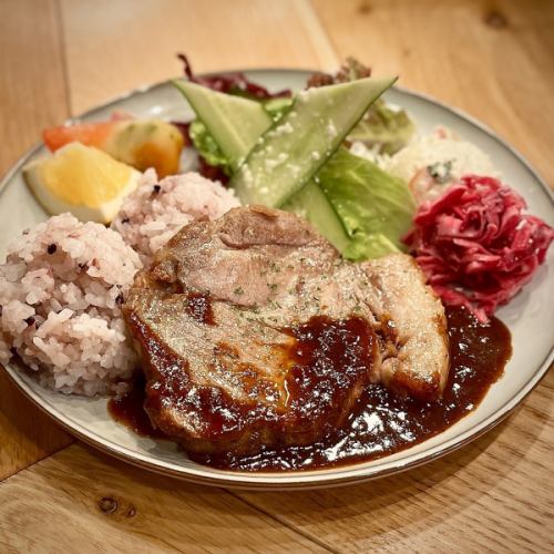 Lunch Box BBQポークステーキ