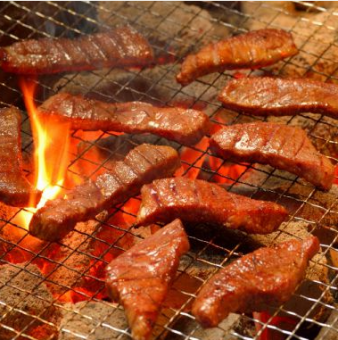 極み厚切り牛タンの炭火焼き