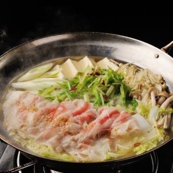 仙台せりの辛味噌豆乳鍋