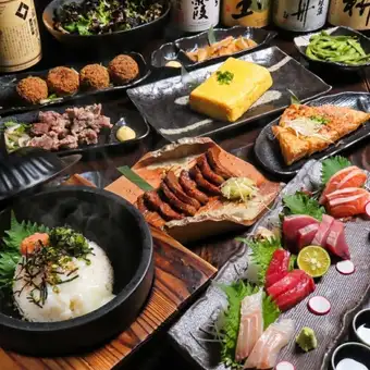【堪能旨いもんコース】お刺身豪華4点盛+牛タン炭火焼等お料理10品 地酒飲放120分6500円→5500円