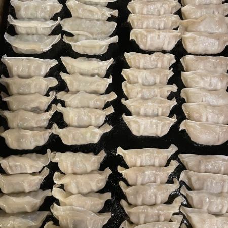 120 minutes all-you-can-drink [famous gyoza course] 7 dishes 3500 yen