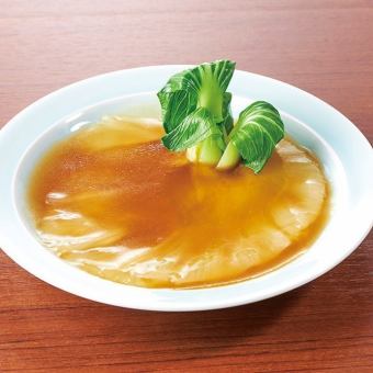【水煮鱼翅套餐】水煮鱼翅、胸翅等（共7道菜） 菜肴仅需8,000日元