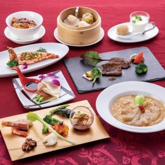 [Luxury special dinner course with domestically produced braised shark fin, Peking duck, and king crab] Food only