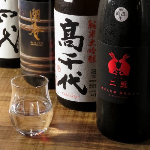 Super cheap food and sake!! Enjoy 100 types of sake★