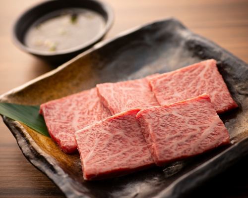 [100% order rate?!] High-quality lean meat of carefully selected Wagyu beef, 1,320 yen (tax included)