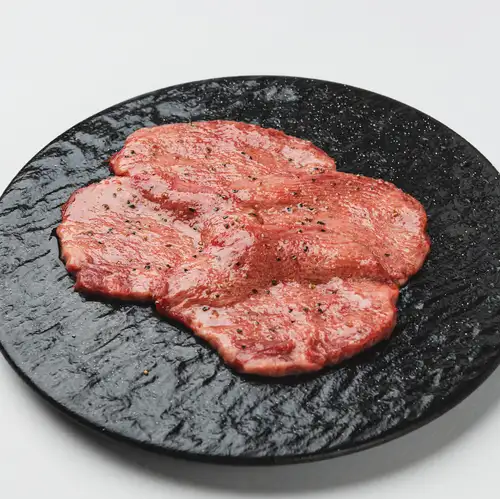【秘伝の味わい】創業者である祖母から引き継ぐ特製タレ