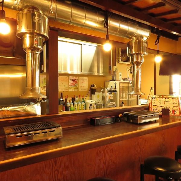 【カウンター1席×4】店長と楽しく会話ができる特等席は早い者勝ちの4名様まで☆
