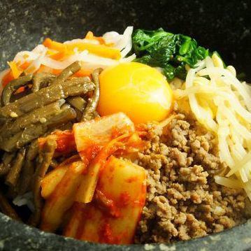 石焼ビビンバ