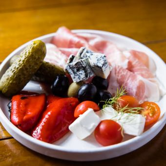 前菜の盛り合わせ
