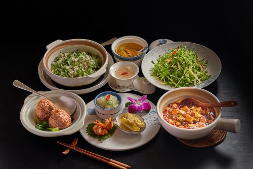 湘南会席コース2970円（2～8名様で承り）