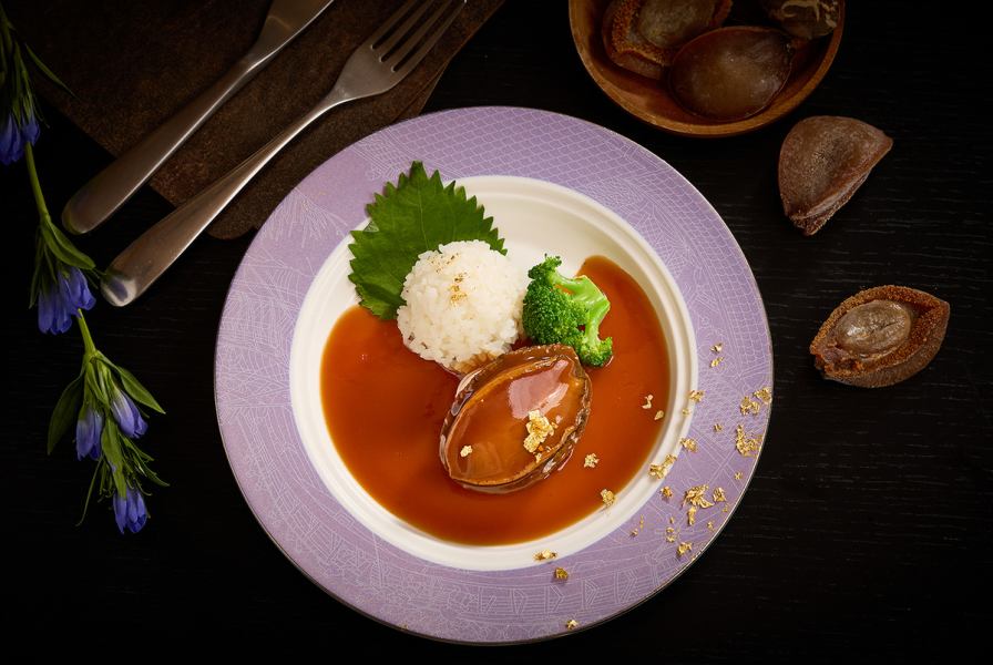 ナマコのアワビソース煮込み