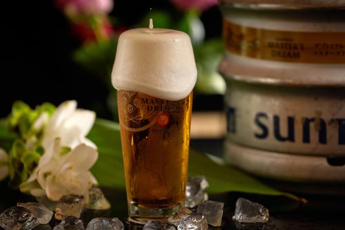 プレミアムな生ビールをお値打ち価格でご提供。ほのかな甘みと濃密な味わいが魅力の「マスターズドリーム」