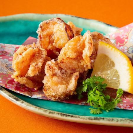 Deep-fried small shrimp ~Flavored with five-spice powder~