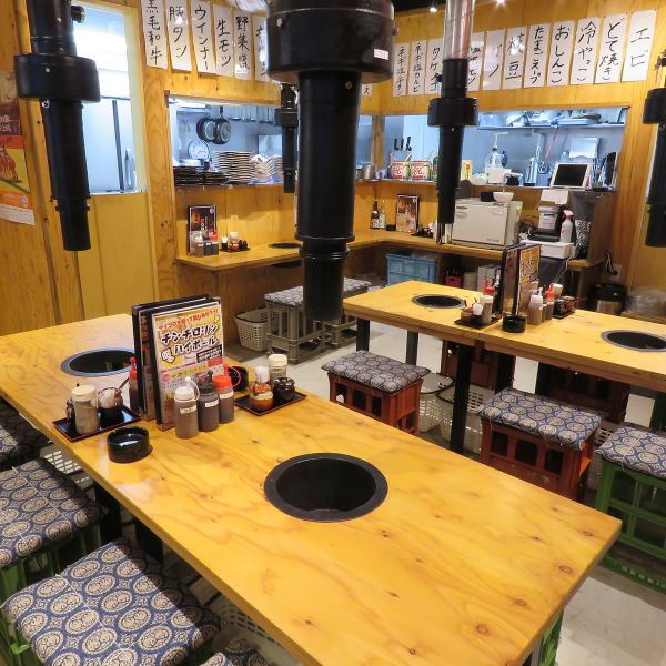 Easy access, 3 minutes walk from Omiya station! Customers with children can enjoy their meals with peace of mind.The banquet hall, which is a completely private room with a digger, can guide up to 30 people ◎ Furthermore, it is recommended to charter the store for banquets with a large number of people! Please contact us.