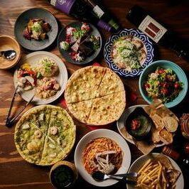 【女子会コース】150分飲み放題！前菜3種盛り合わせや季節のアヒージョ、ピザなど全11品★3500円