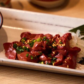 【刺身】冠地鶏の鶏刺し