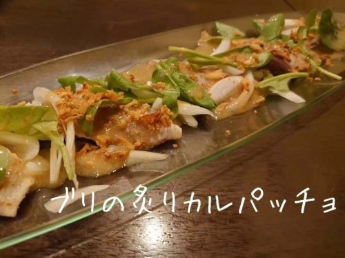 5/12(月)ディナータイムは空席あります🙆✨

定番でオススメの
『ブリの炙りカルパッチョ』人気です😋
オカワリする方もいらっしゃるほどです♪

イベリコ豚の生ハムも 
原木から切り立てをご提供できるので最高👍

今夜もテラテラでお待ちしております
( ´ ▽ ` )ﾉ

 #スペイン料理
 #赤羽スペインクラブteratera 
 #ブリ
 #炙りカルパッチョ 
 #イベリコ豚の生ハム
 #ハム太郎