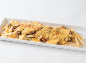 ピリ辛ビーフ&チーズポテト