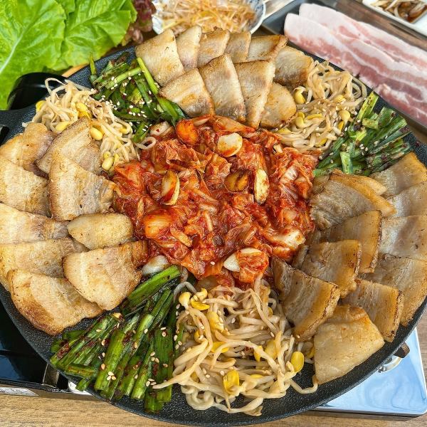 看板料理『サムギョプサル』★埼玉県産ブランド肉の旨味を最大限に引き出した自慢の逸品！