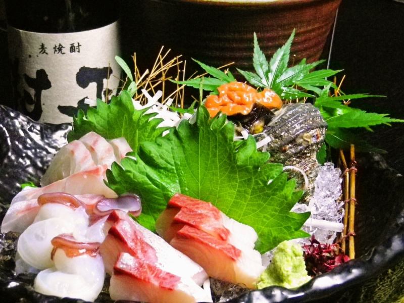 Assorted sashimi (1 to 2 servings)