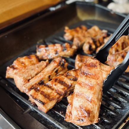 【★特製漬け込みスペアリブが食べ放題★】満腹プラン!