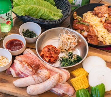 旨辛！サムギョプサルと濃厚チーズのチーズタッカルビコース（夏先取りキャンペーン）
