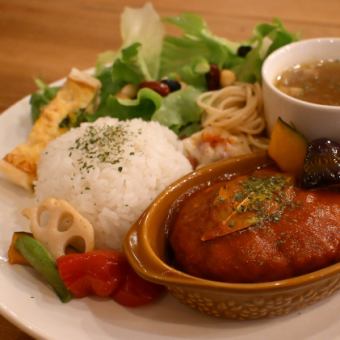 【★ウッドデザインパーク野並特製ランチ♪平日も土日も楽しめる★】