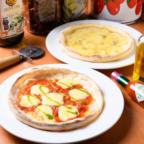 こんにちは🌞
炭焼きイタリアンAlettaです💕

本日ご紹介致しますメニューは『マルゲリータ』＆『ふわとろチーズピザ』です🍕

是非ご来店くださいませ🙌🏼✨

#大阪ランチ
#大阪ディナー
#大阪イタリアン
#大阪レストラン
#大阪海老
#堺筋本町ランチ
#堺筋本町ディナー
#堺筋本町イタリアン
#堺筋本町レストラン
#堺筋本町駅すぐ
#大阪海老料理専門店