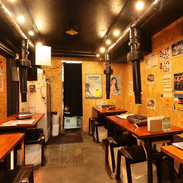 【お子様連れファミリー大歓迎】当店は早い時間帯のご家族利用も大歓迎!絶品の焼肉や、お子様も食べやすい一品メニューを多数ご用意しております。ディナータイムの喫煙は状況に応じて臨機応変に対応。お子様がいらっしゃる場合は店外での喫煙をお願いする等、皆様が快適にお過ごしいただけるよう配慮しております♪