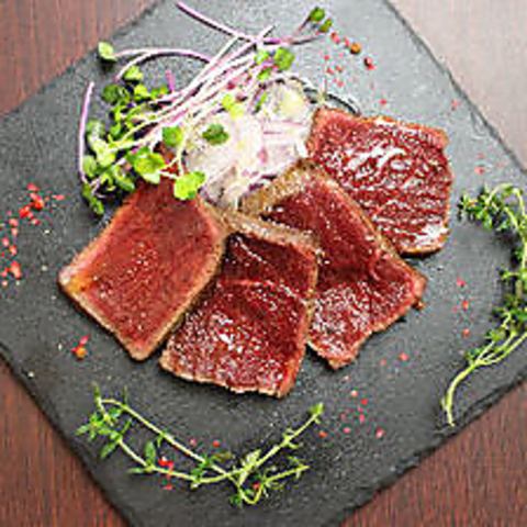 蝦夷鹿肉のレアステーキ (150g)