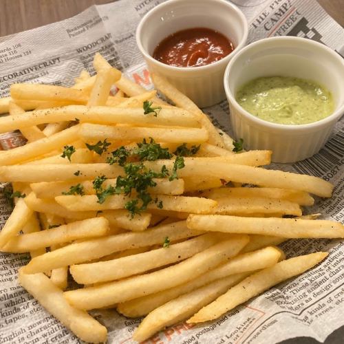 French fries ~2 kinds of sauce~