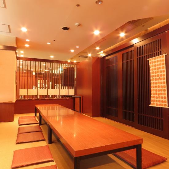 お子様連れのお客様も嬉しいゆったり過ごせるお座敷を完備♪