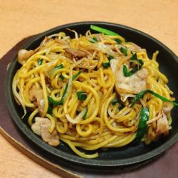 焼きそば（しょうゆ味）