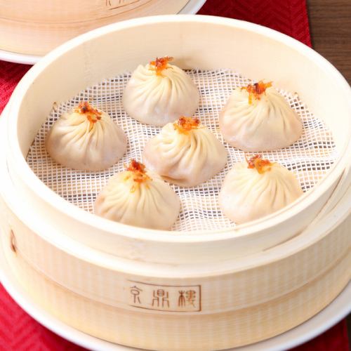 XO sauce xiao long bao (6 pieces)